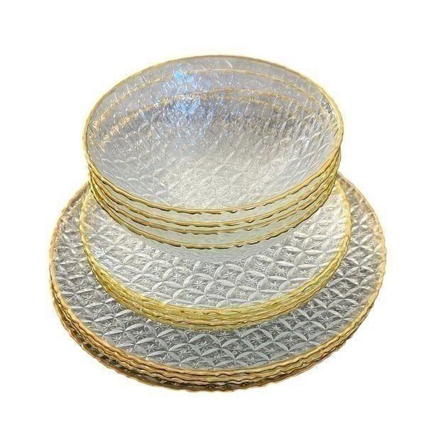 Artistic Accents Clear Daisy Star Glass Plates Gold Plate Set, New