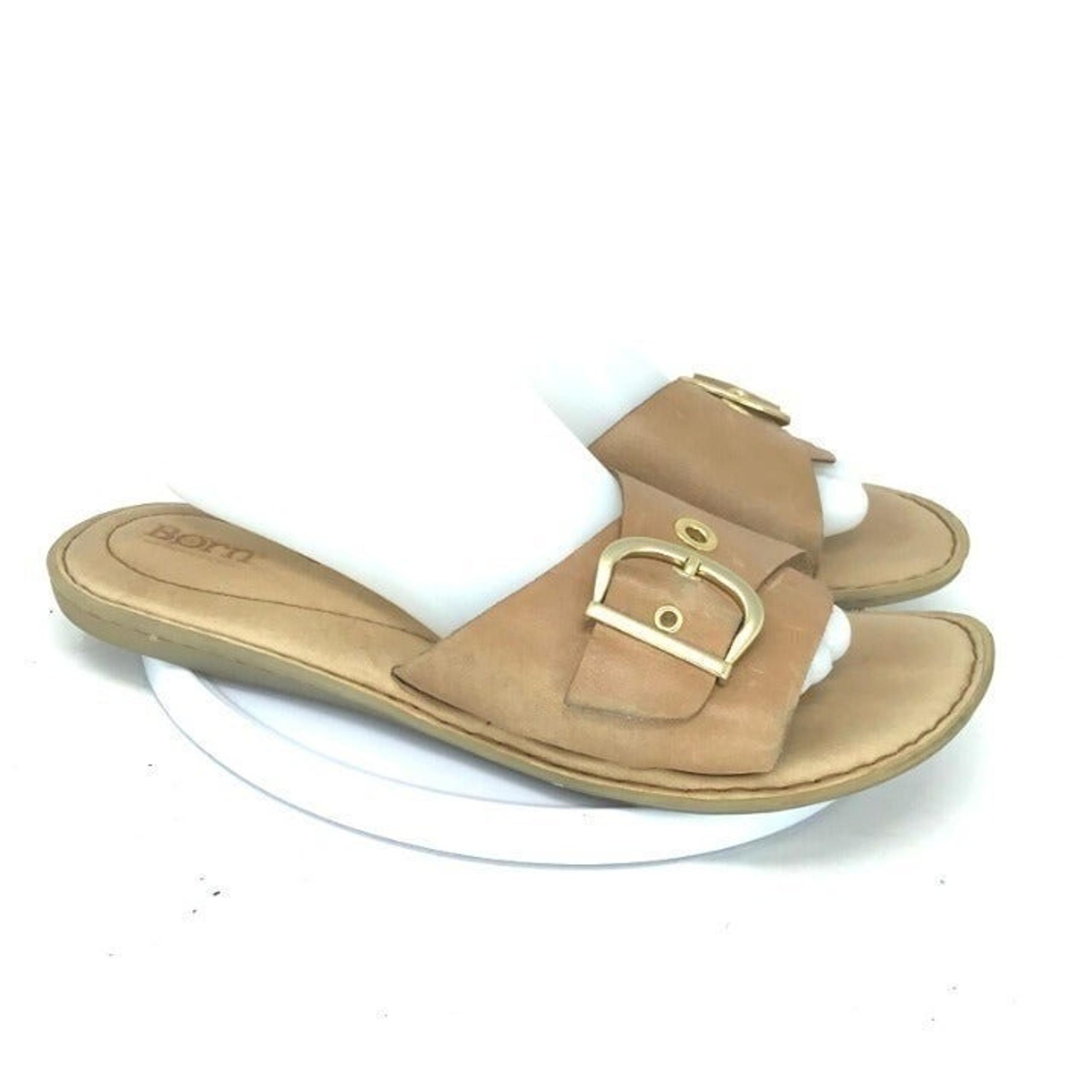Born Womens  Brown Slip On Flats Sandals