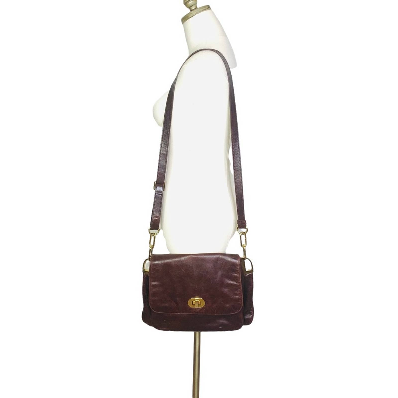 Badgley Mischka Leather Crossbody Messenger Bag