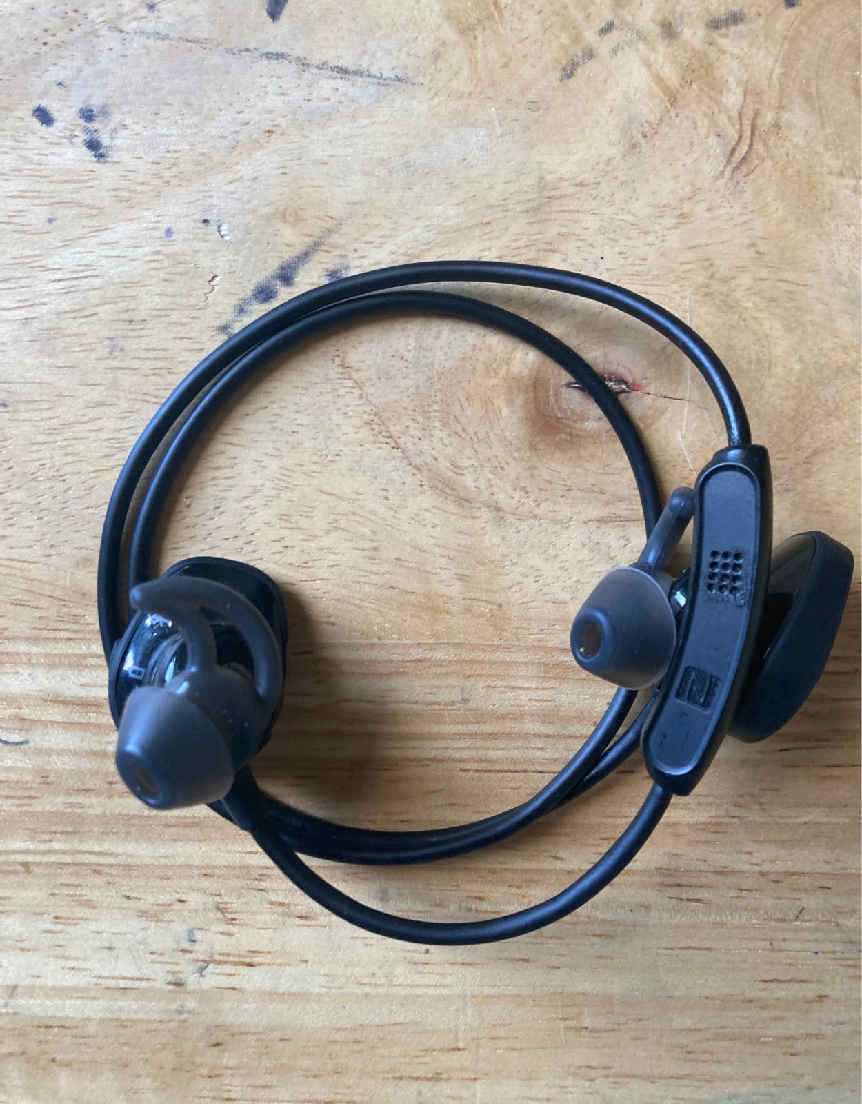 Bose wireless bluetooth headphones