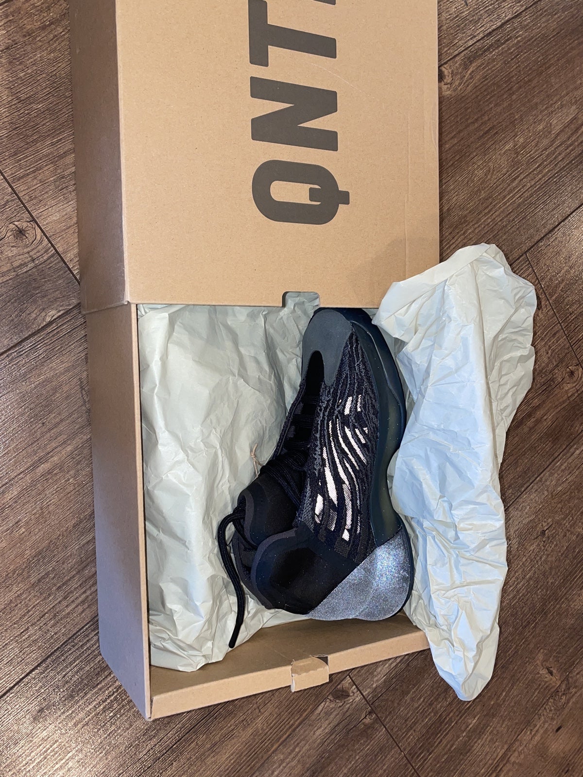 Yeezy Adidas Boost QNTM