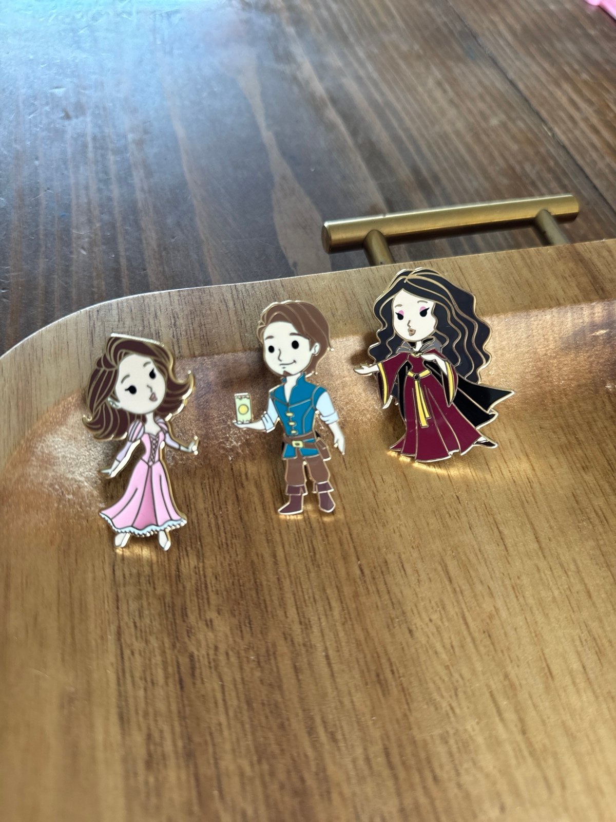 Rapunzel chibi fantasy pin set