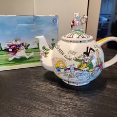 Alice in wonderland ’s Cafe