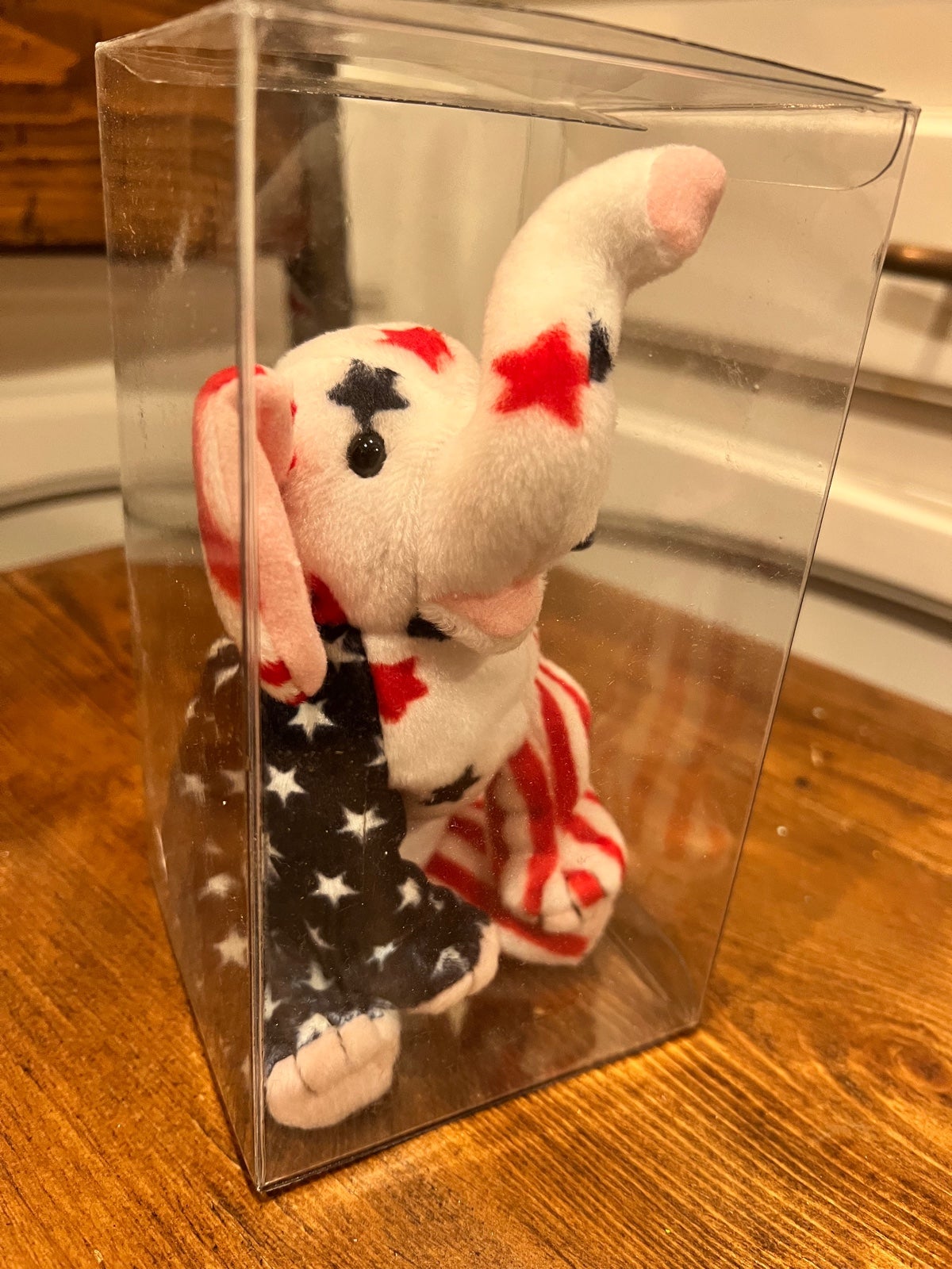 Righty 2000 Ty Beanie Baby