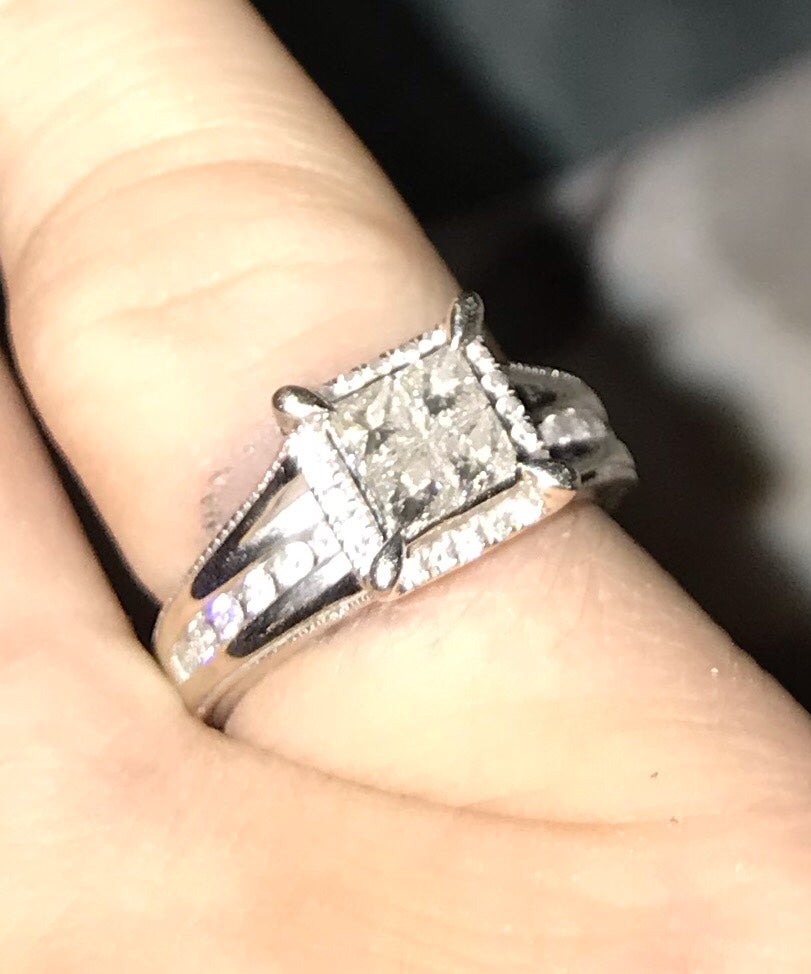 14kt solid white gold .75ctw genuine diamond engagement ring
