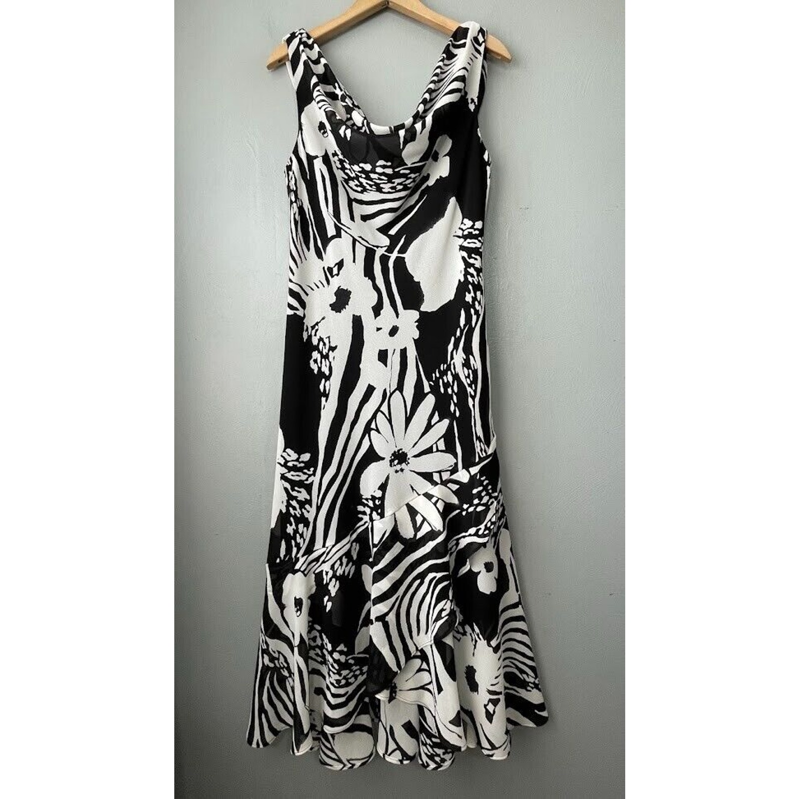 Citi Clothing Size 14 Black White Floral Ruffled Lined Sheer Slip Dress Y2K