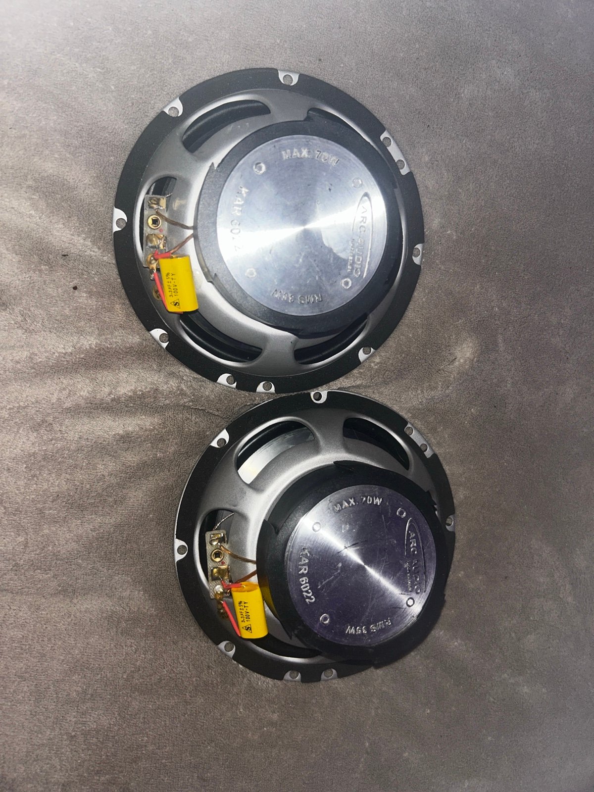 6.5 inch ds18 and 2 6.5 arc audio speakers