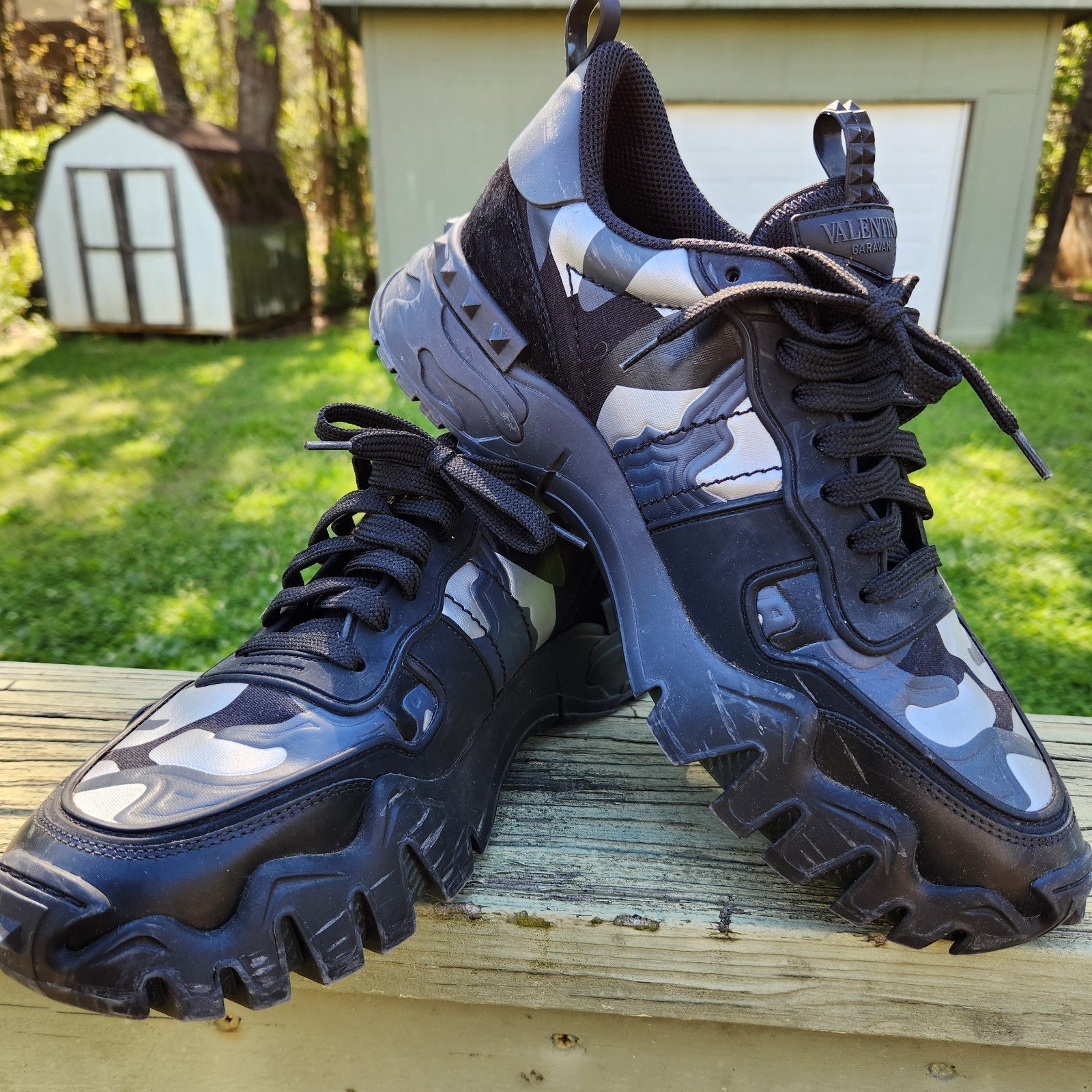 VALENTINO MENS ROCKRUNNER PLUS BLACK / GREY / CAMO