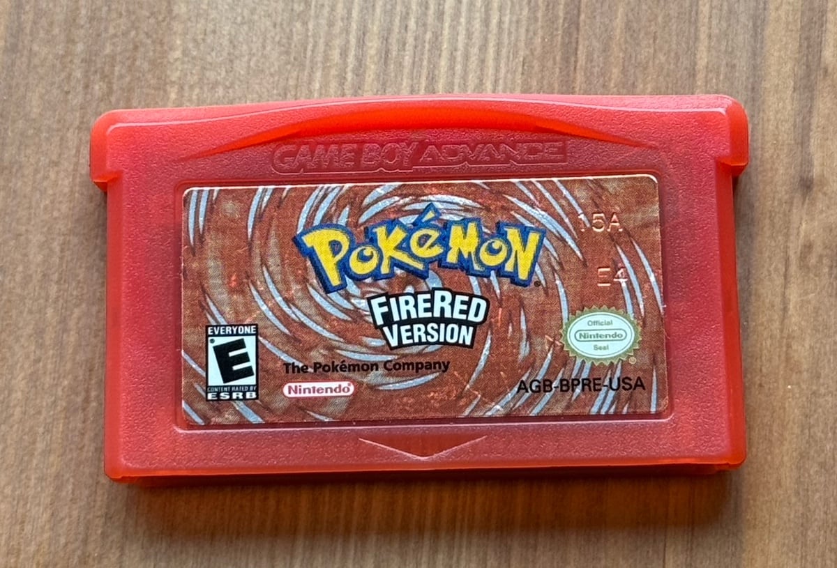 Pokemon Fire Red Authentic