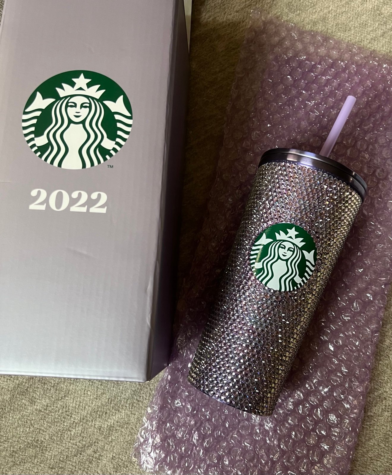 Starbucks 2022 Taiwan purple rhinestone tumbler