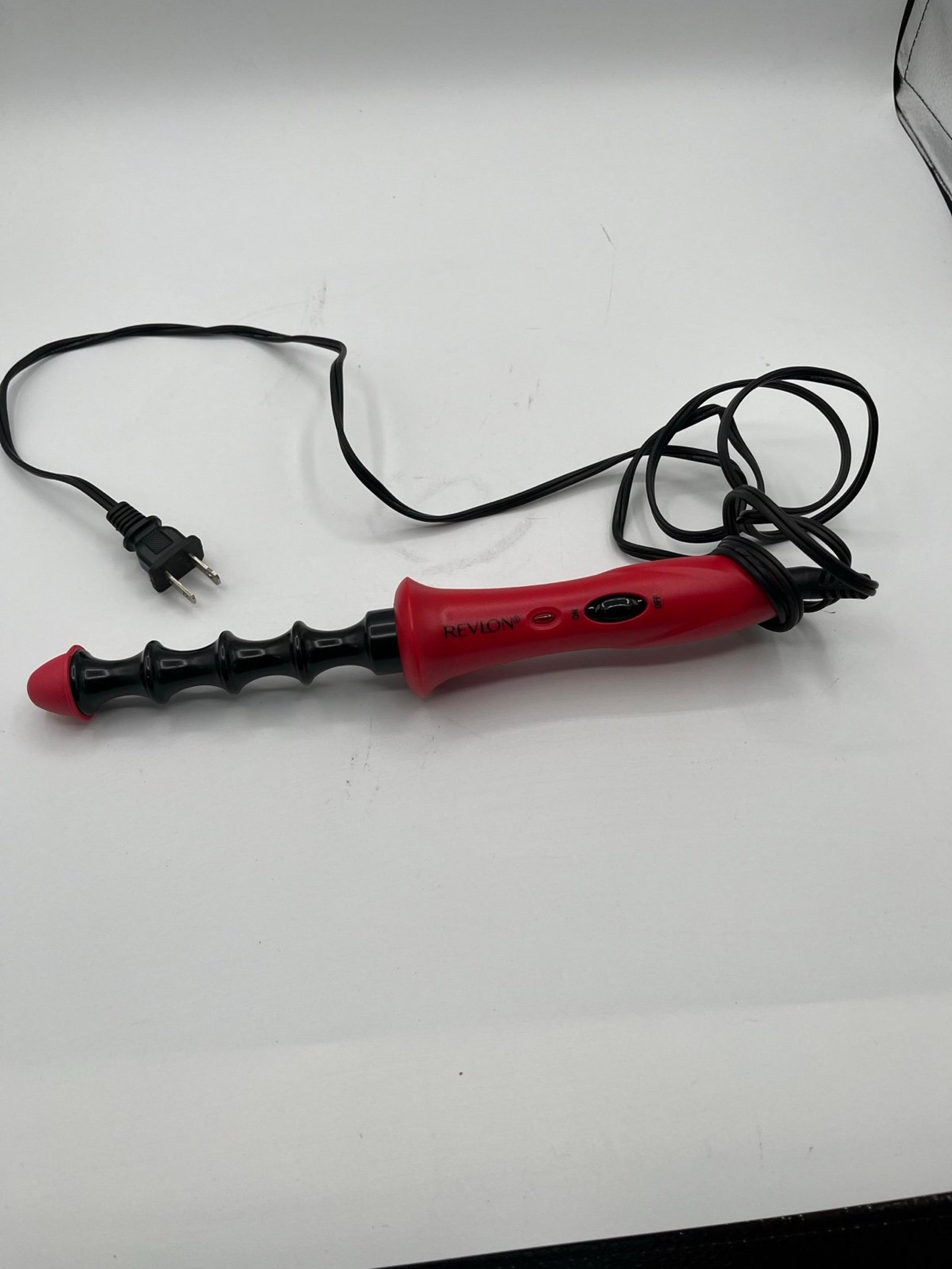 Revlon Red Curling wand/ hair styling tool