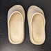 Adidas Yeezy Beige Slide Men’s Size 9.5 US Used Slippers Sneaker