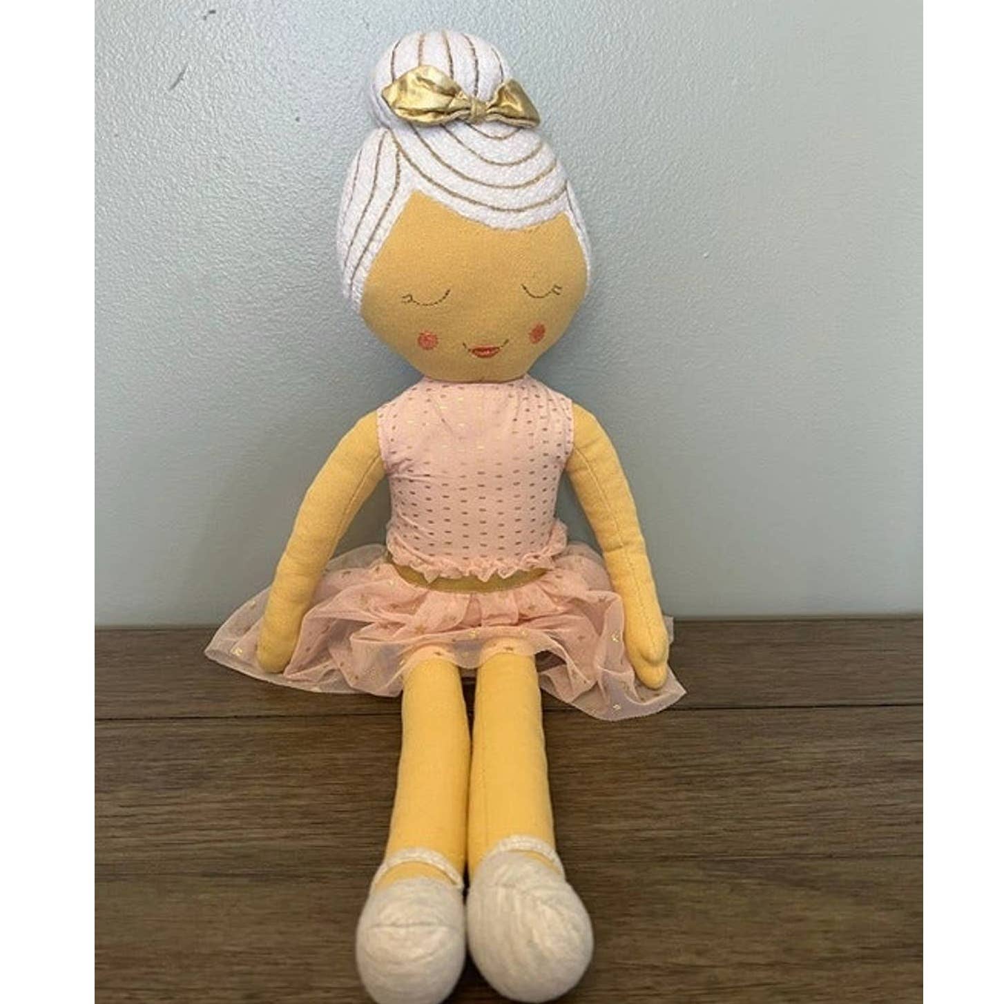 Pillowfort doll outlet