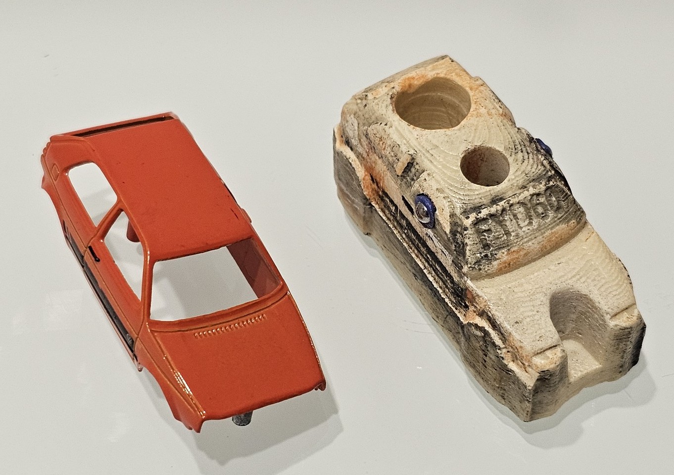 HOT WHEELS NEST VOLKSWAGEN GOLF MK2 - NEST