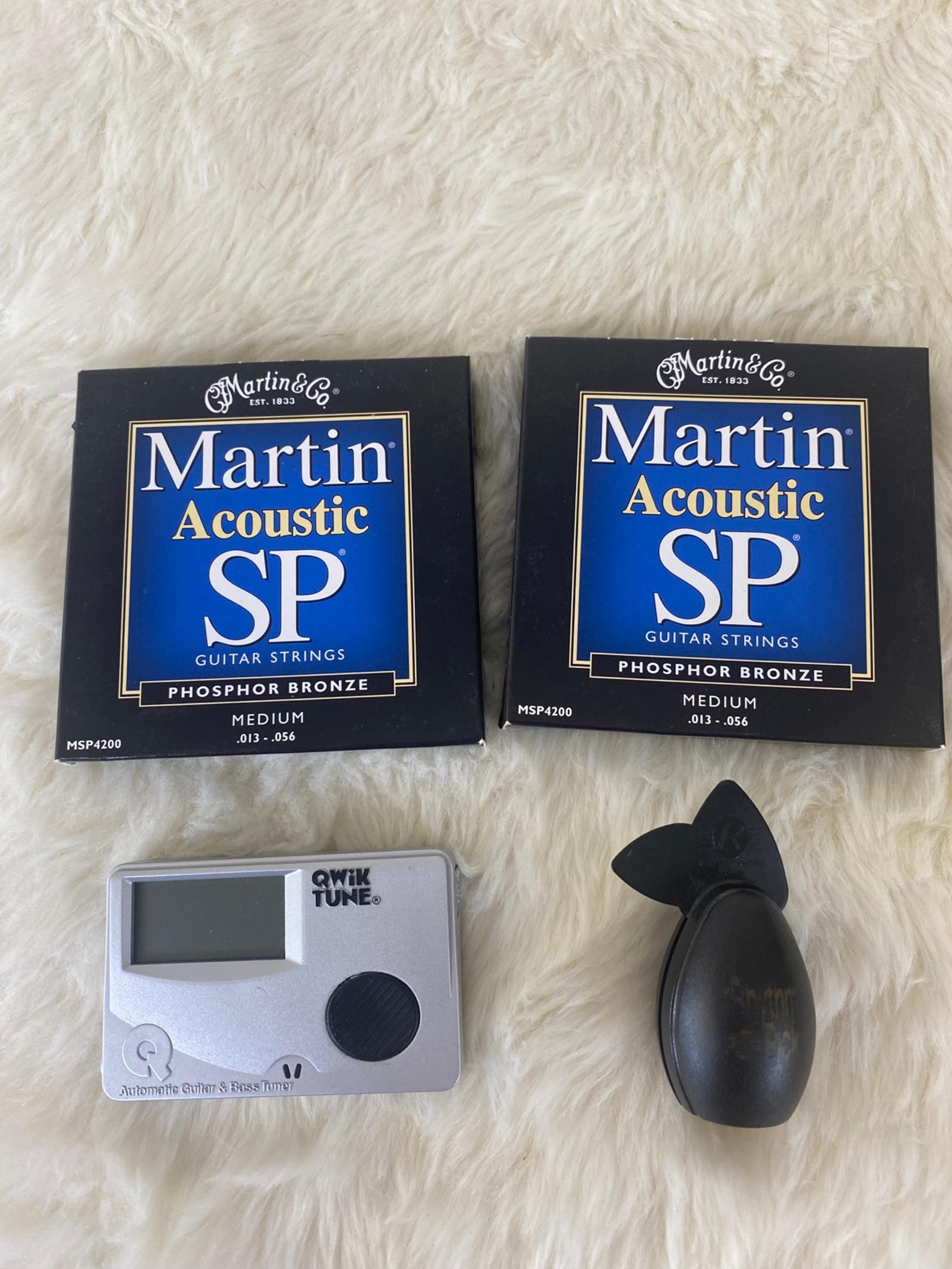 acoustic guitar accessories lot - Martin