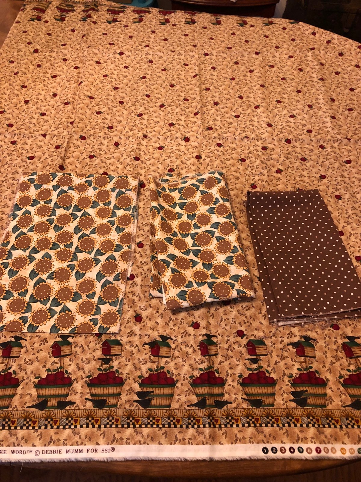 Vintage Apples Fabric with matching Remnants