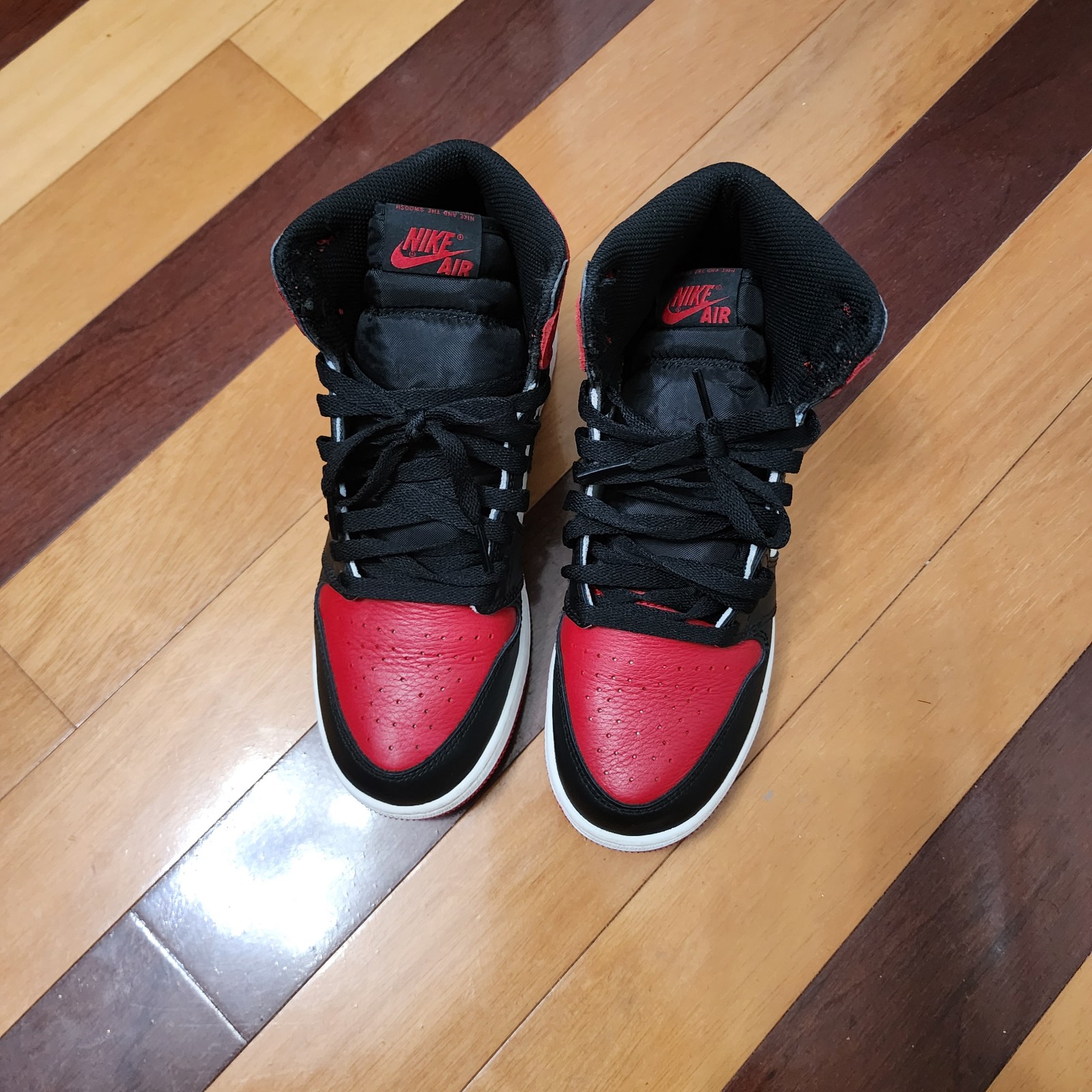 Air Jordan 1