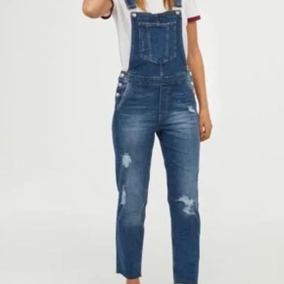 Judy Blue Distressed Destroy Overalls Small