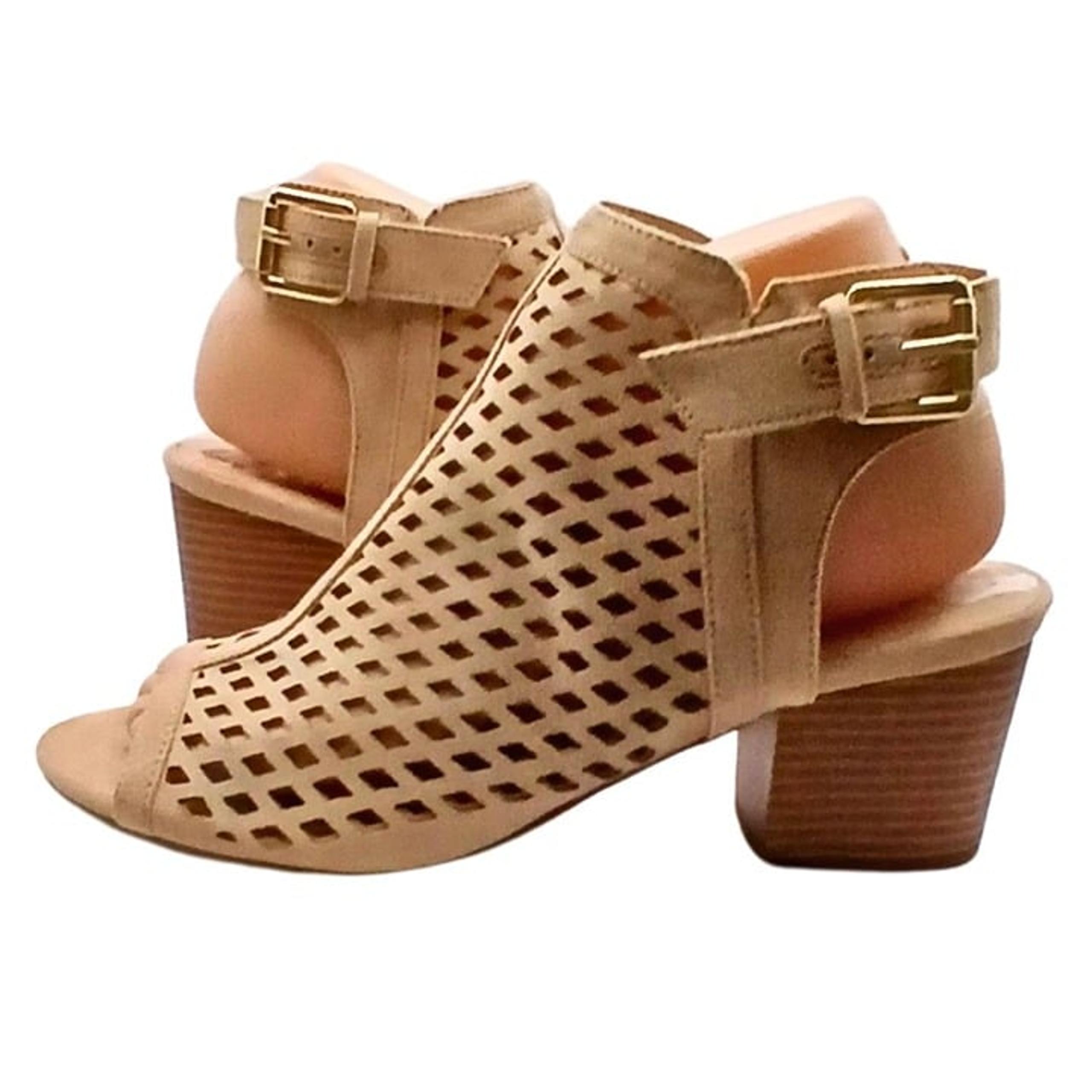 Unisa Womens Block Heel Sandal Size 7 Bohemian Peep Toe Buckle Perforated Tan