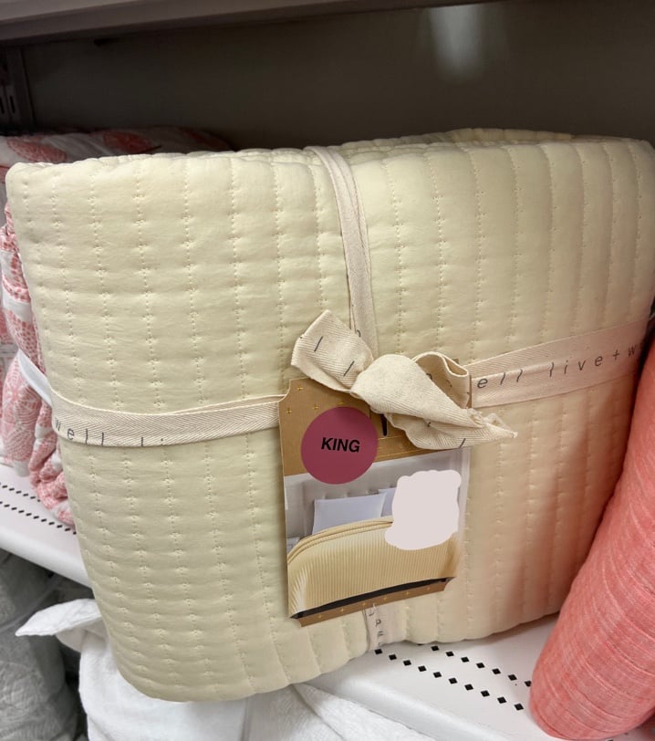 live + well KING yellow quilt