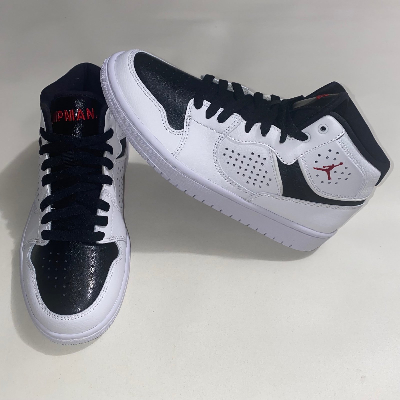 Air Jordan Access Big Kids Boys Shoes White Gym JumpMan AV7941 101 Size 6.5