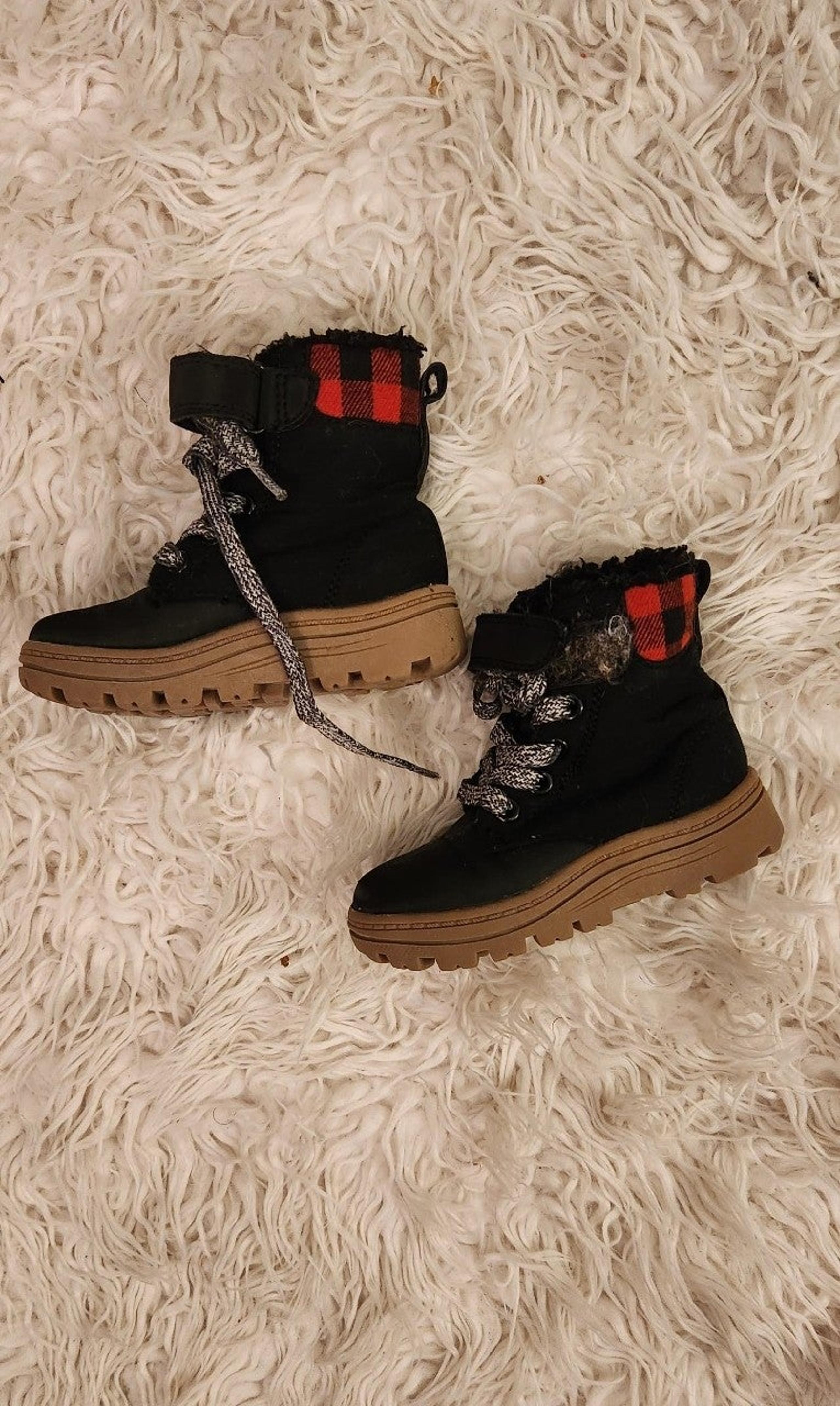 Black n Red Boots