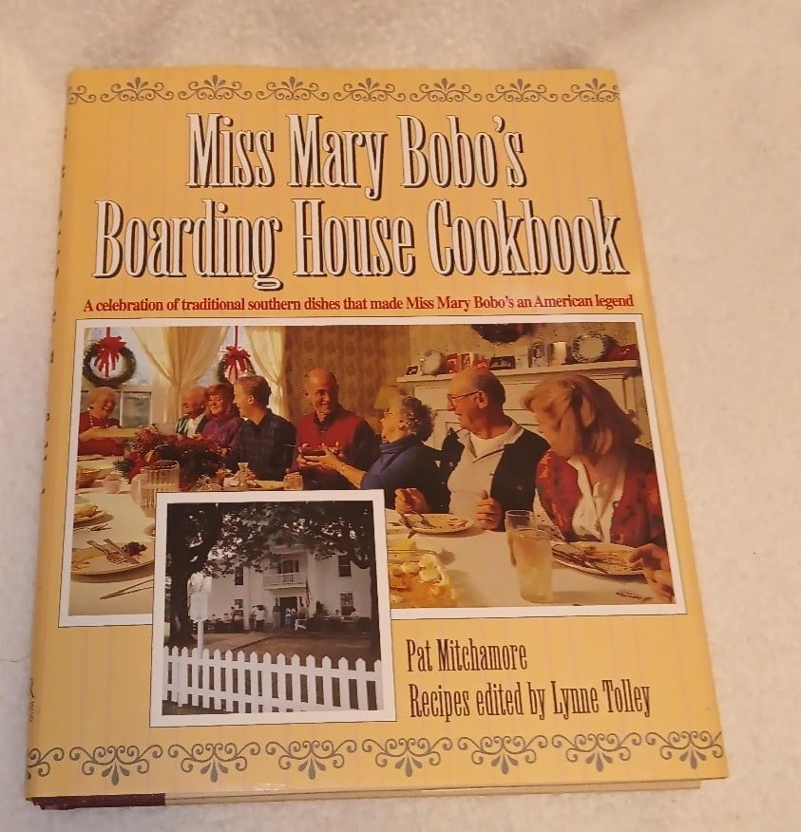 Cookbook Vintage 1994 Miss Mary Bobo’s Boarding House American Cookbook Recipes