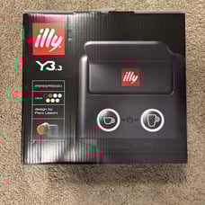 Illy Y3.3 Esspresso Machine - NIB