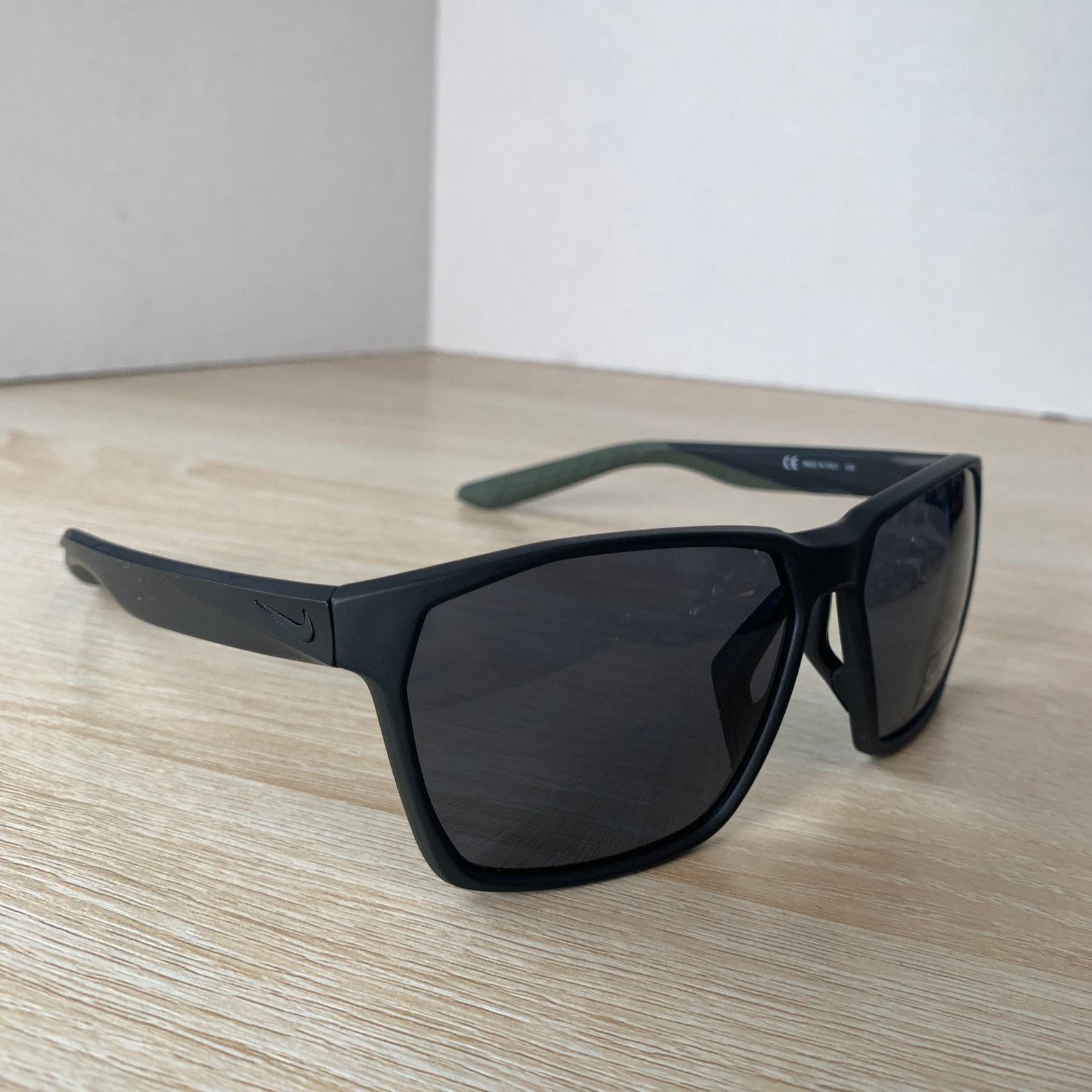 NWOT Nike Maverick EV1094 002 Sunglasses Black Made in Italy