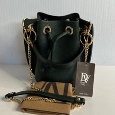 NWT Divas Italian Leather Bucket Handbag in forest green