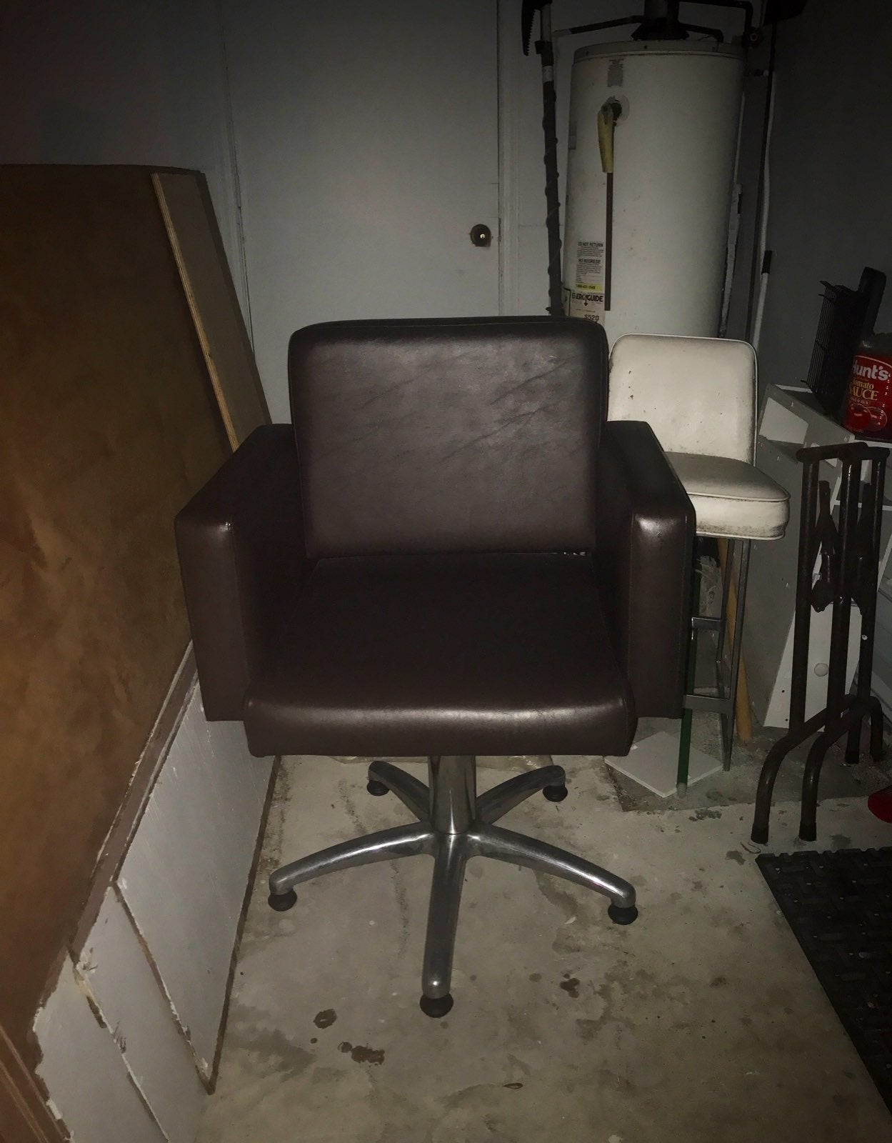 Brown salon chair