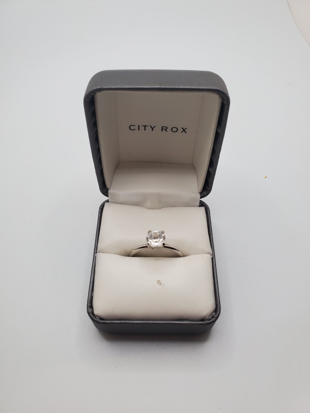 Vintage Uncas ring • size 9