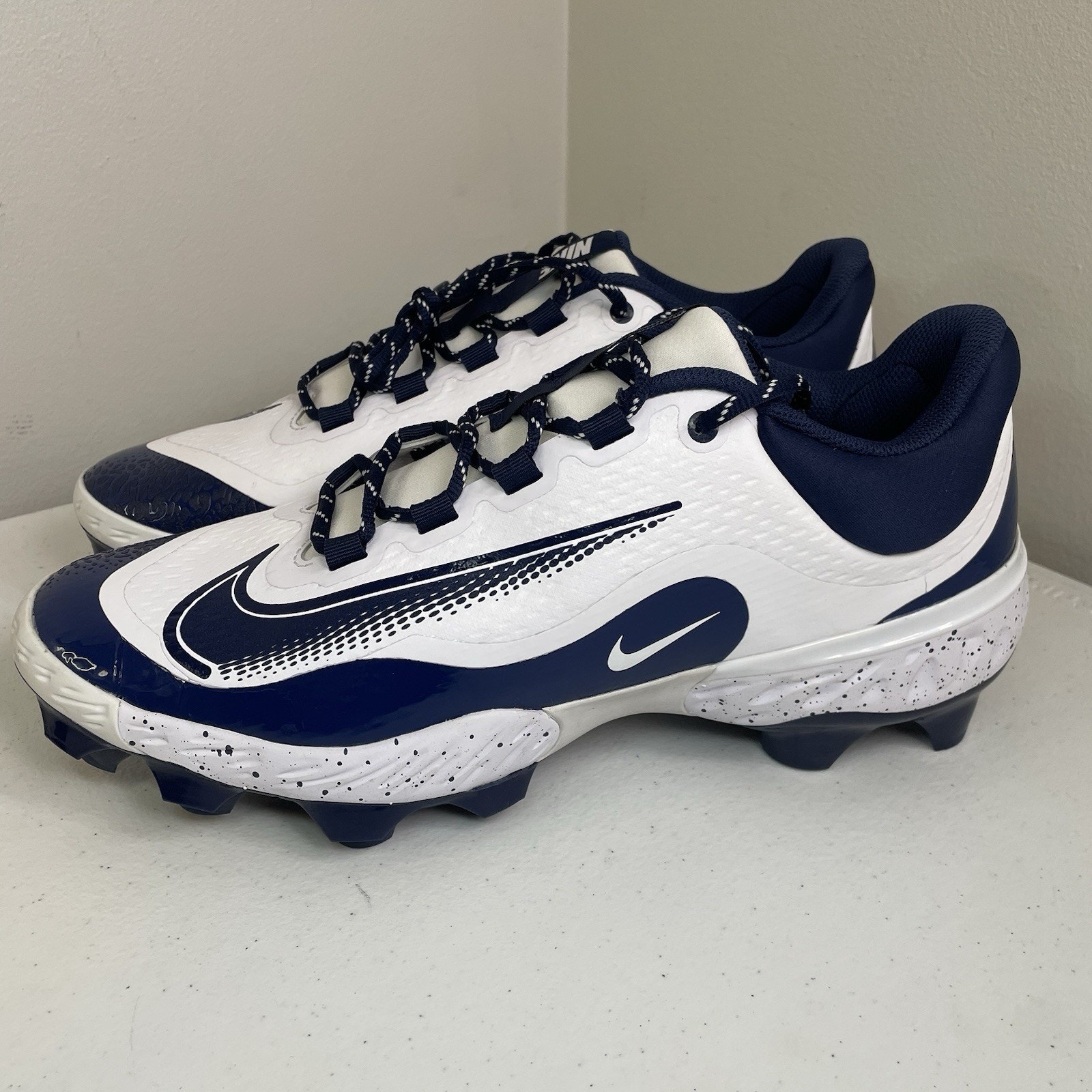 Nike Men’s Size 13 Baseball Cleats New Open Box Blue Alpha Huarache FD6255-107