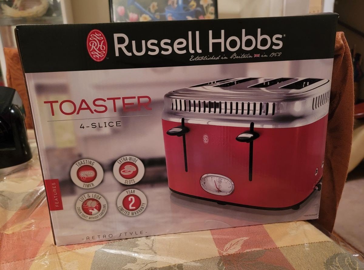 Russell Hobbs RetroStyle 4-Slice Toaster