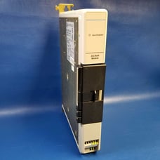 ALLEN BRADLEY 1394-AM03 SERIES B AC SERVO CONTROLLER ASIX MODULE 2KW