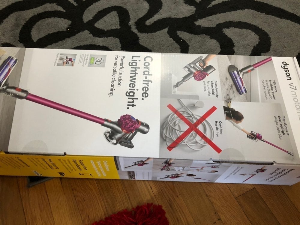 DYSON V7 Motorhead Cordless Vacuum - Fus