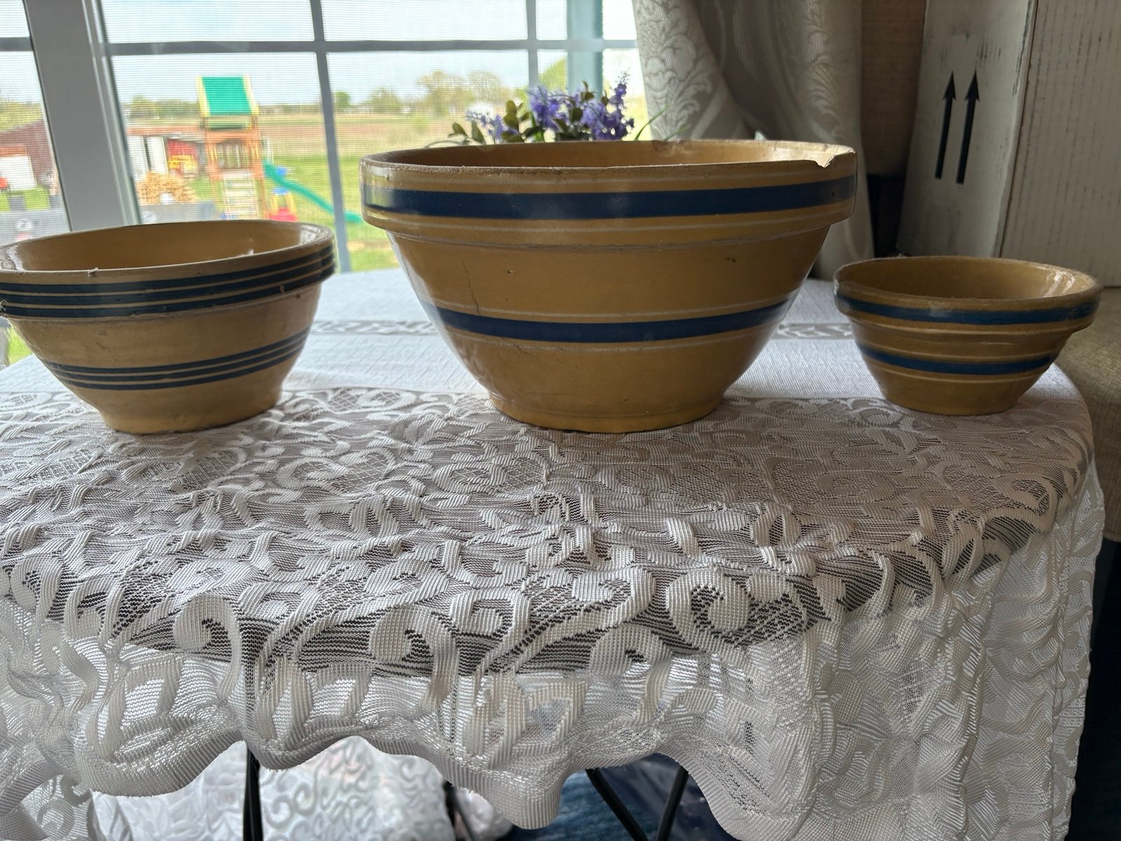 Vintage Yellow Ware PrimitivVintage Yellow Ware Primitive Farmhouse Mixing Bowls