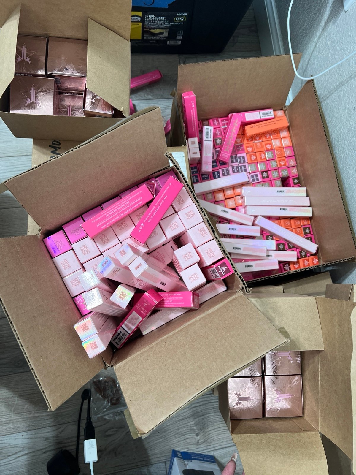 Jeffree Star Cosmetics wholesale