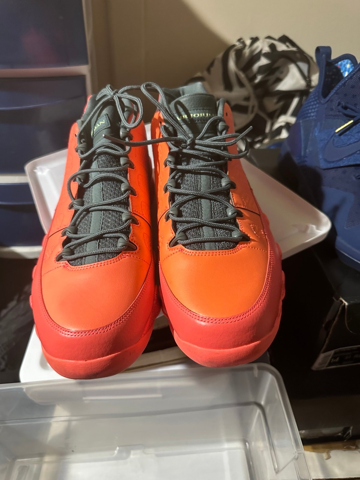Jordan 9 Mango