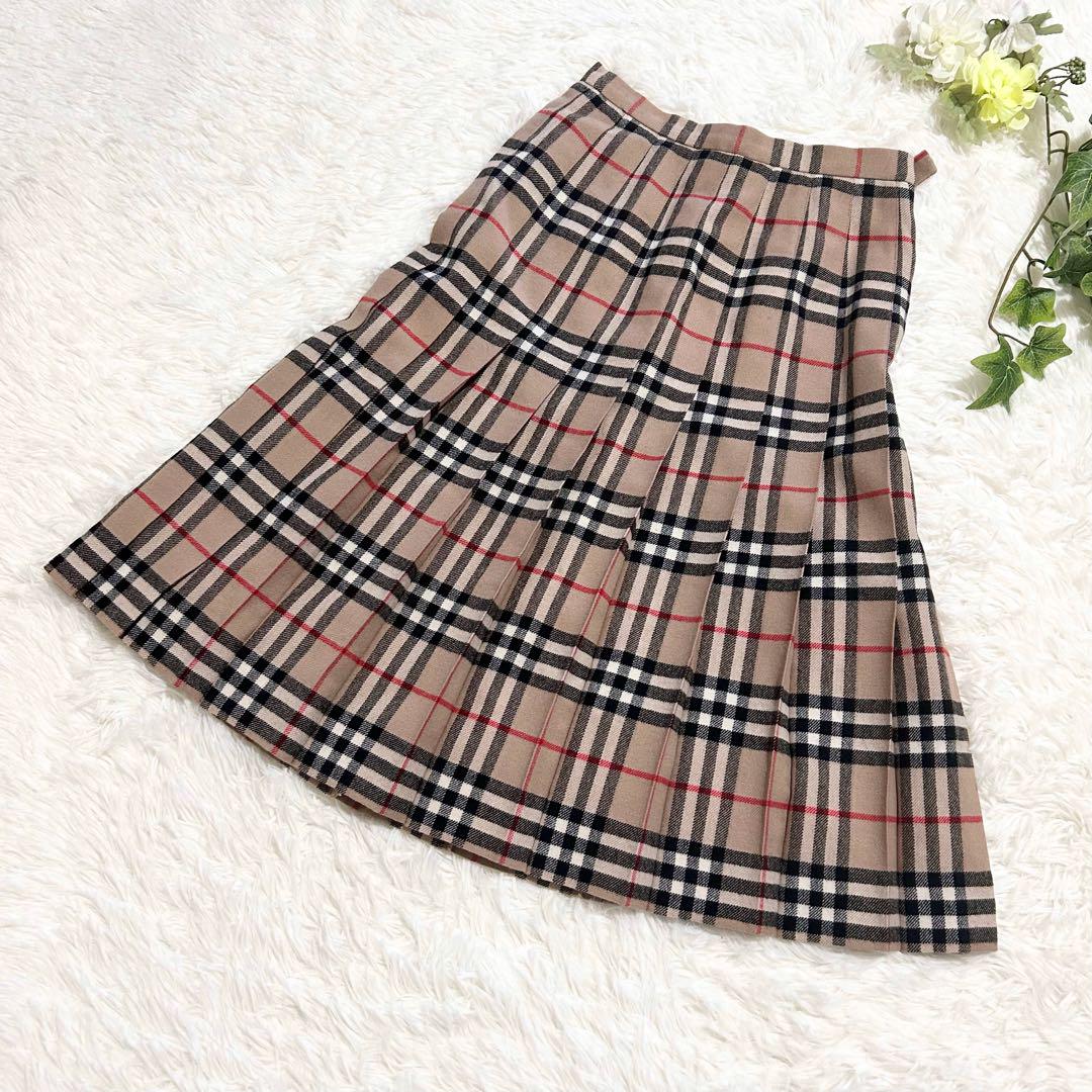 Excellent Condition BURBERRY Burberry Wool Pleated Skirt Nova Check
