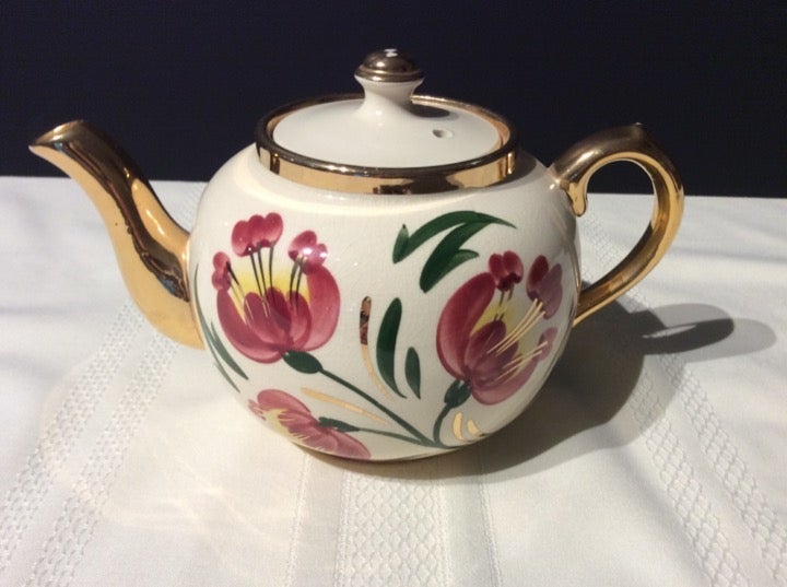 Vintage Tea Pot