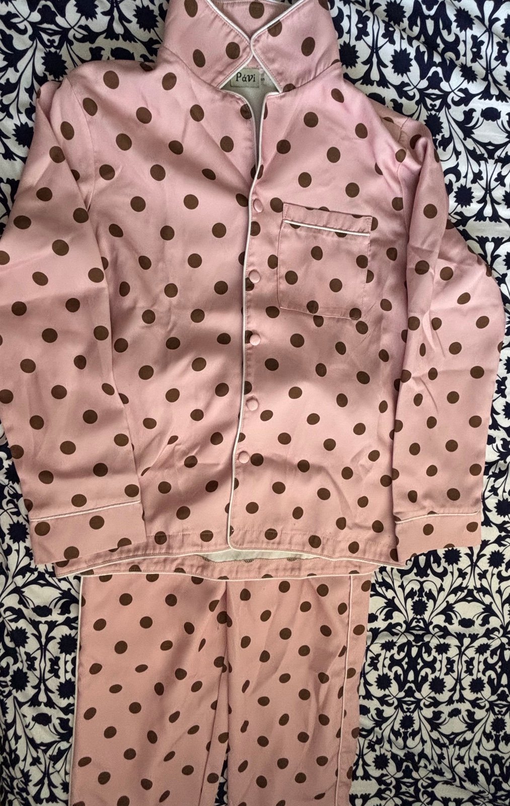 harry styles polka dot pajamas