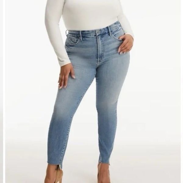 Good American Good Legs Raw Step Hem Skinny Jeans Size 24 (C6)