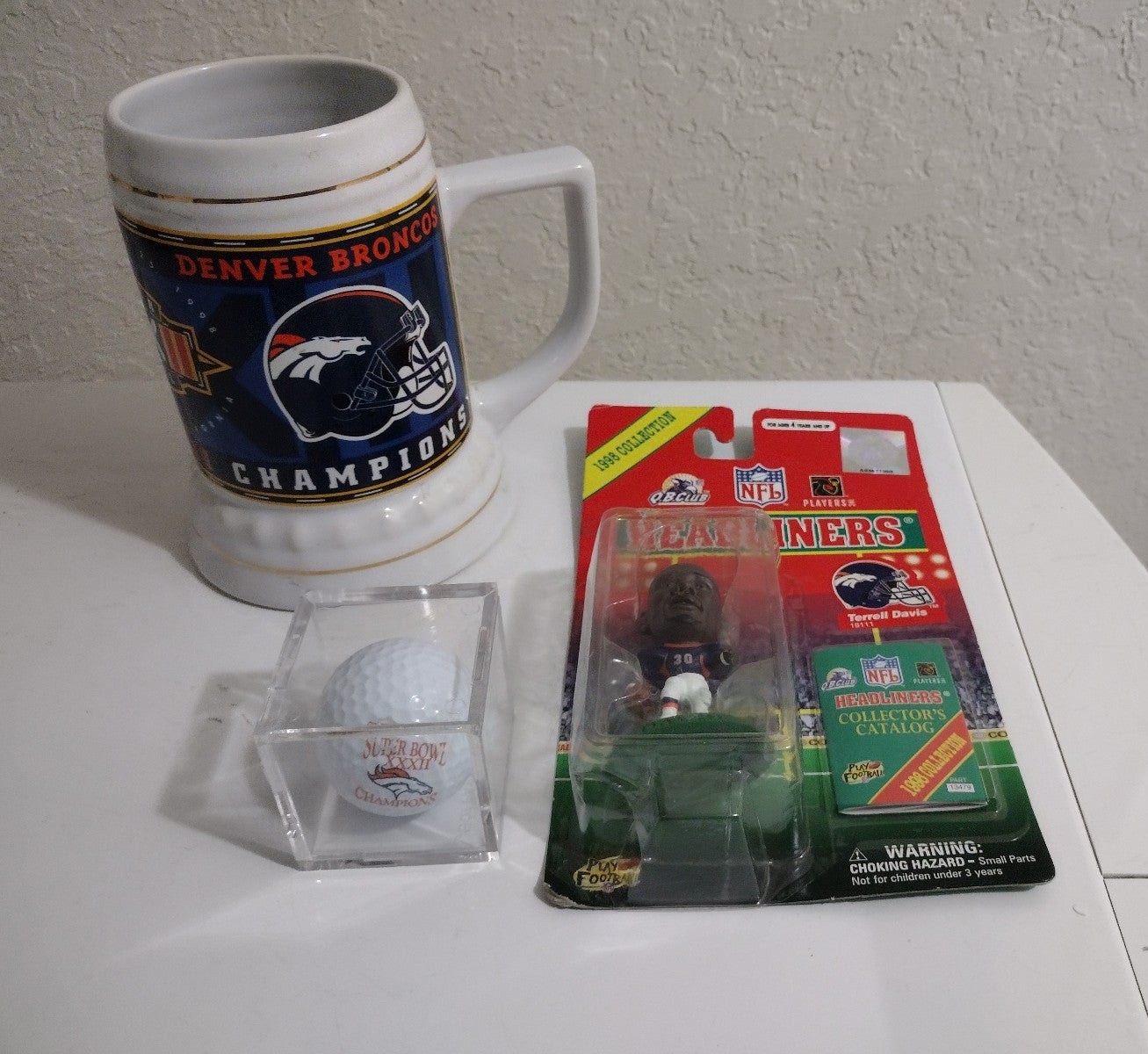 NFL Denver Broncos Super Bowl 32 fan pack