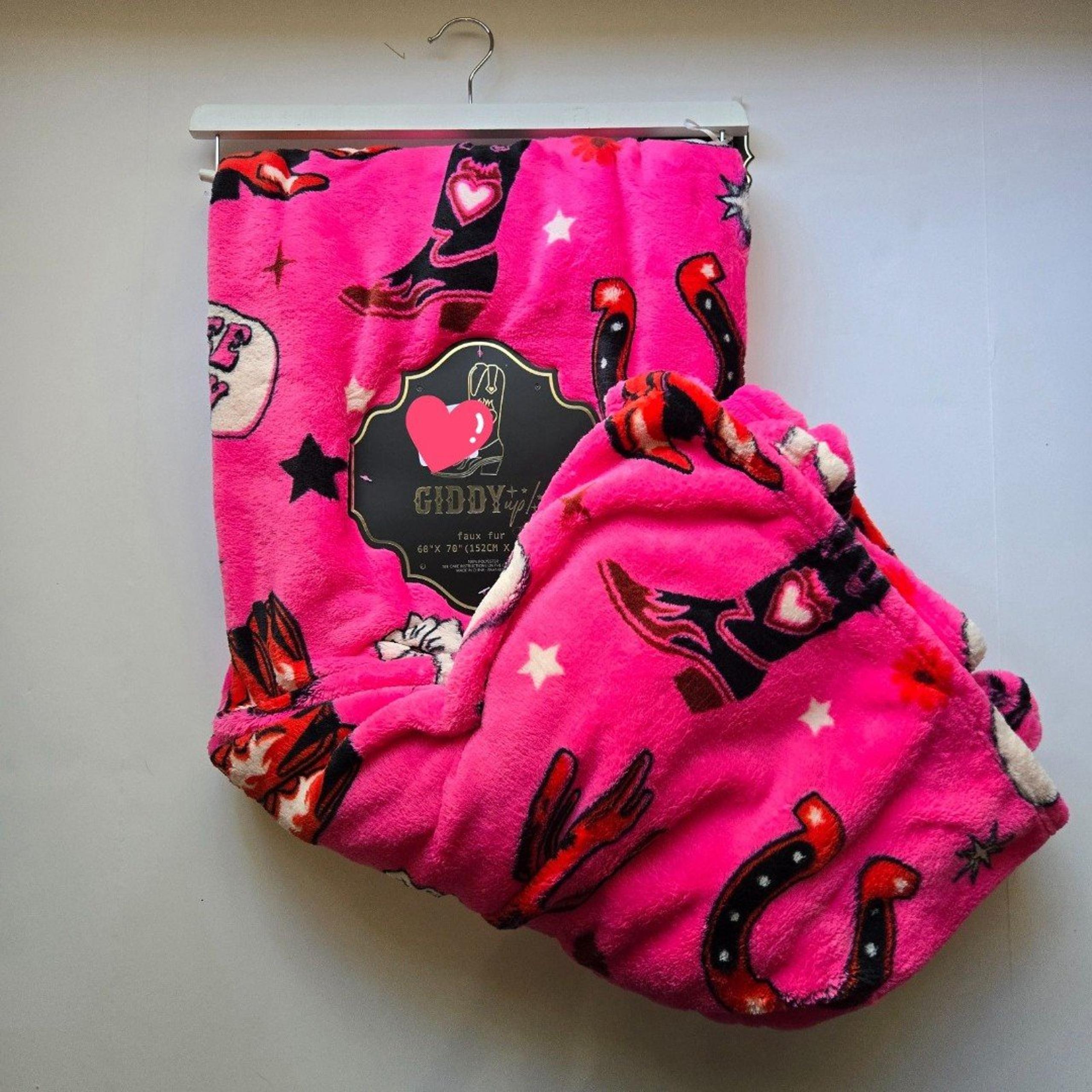 GIDDY UP Cowgirl Blanket Hot Pink 60 x 70 Faux Fur Western Disco Yeehaw Throw