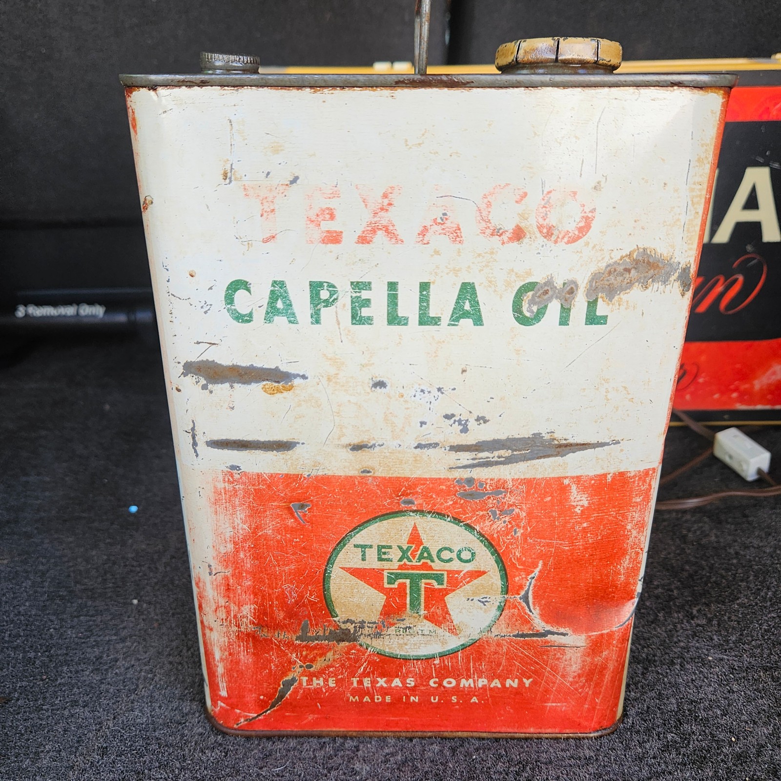 Vintage TEXACO CAPELLA OIL D WAXFREE 1-GALLON Tin Can Empty Collectibles