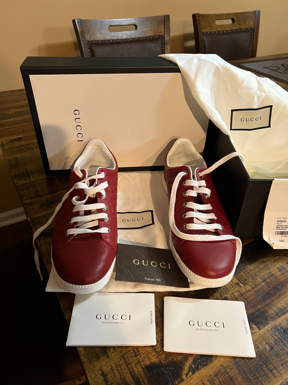 Authentic womens Gucci sneakers size 8.