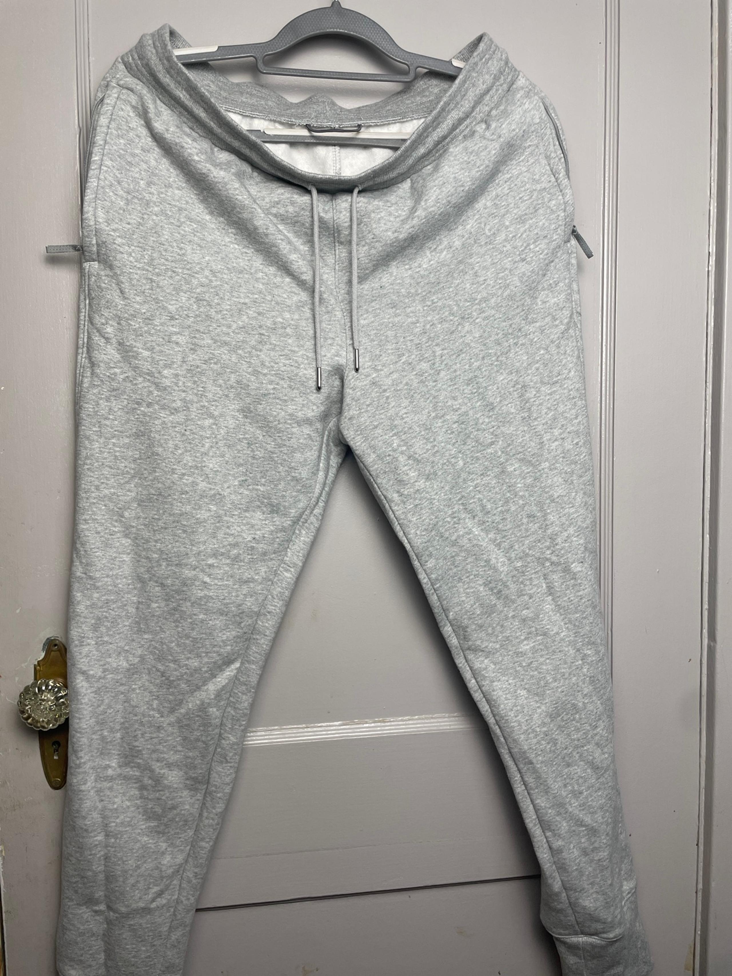 Men’s medium grey sweatpants. All in motion, Target brand.