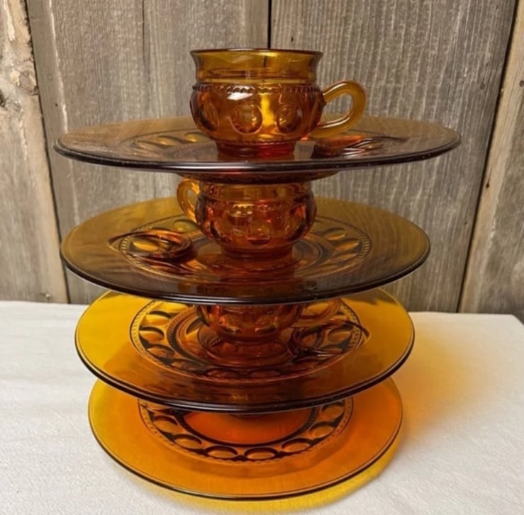 Set of 8 (4) tea cups and (4) Plates 1960's - 1970's Vintage Amber Indiana Glass