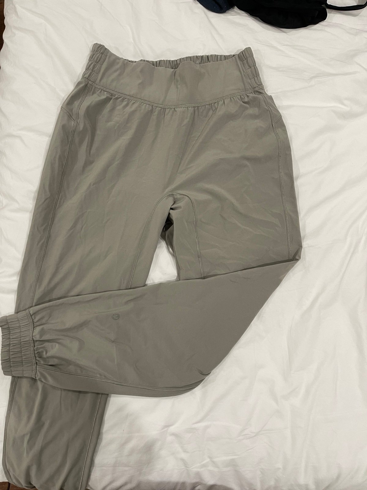 Lulemon sun setter jogger